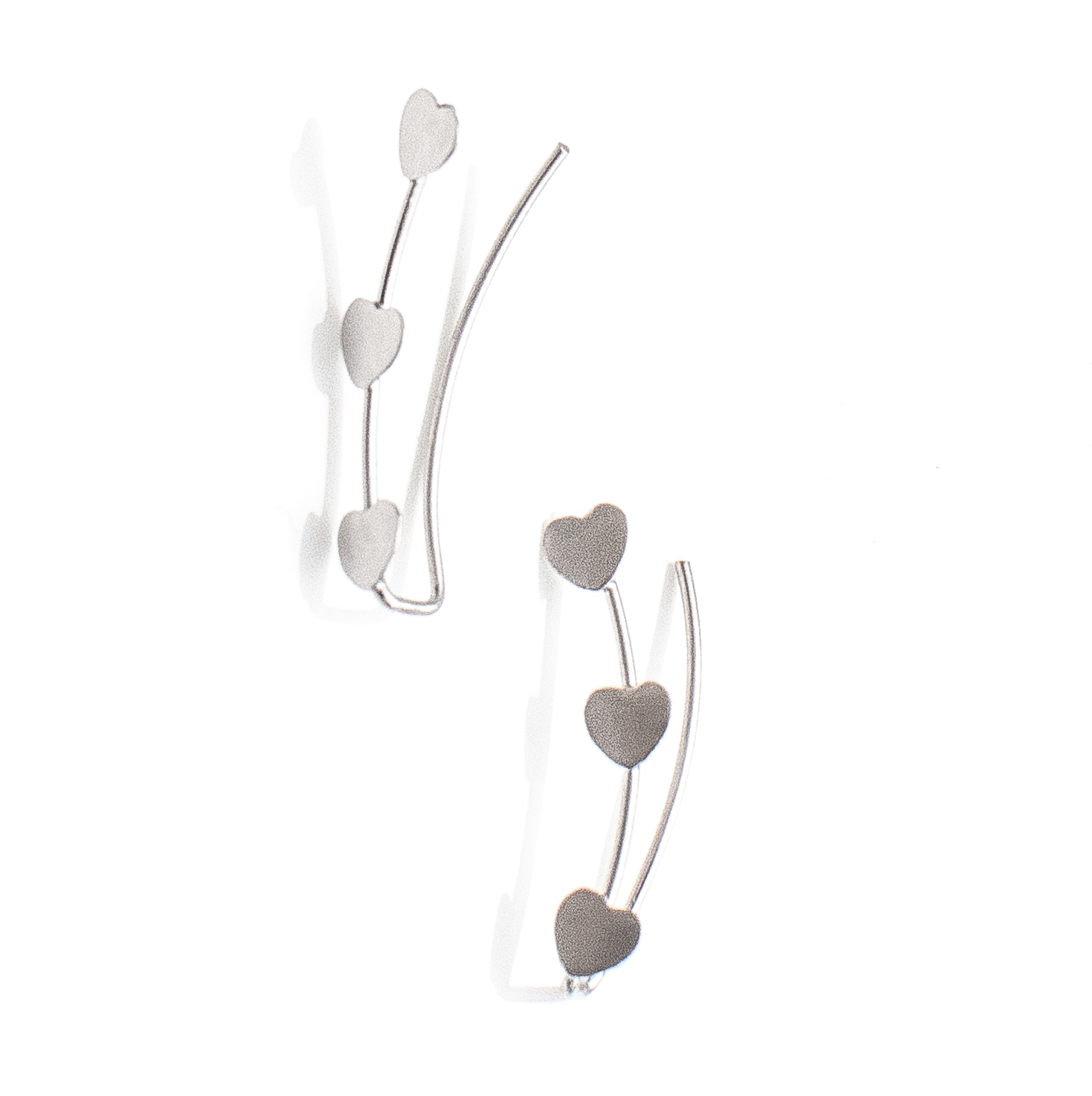 PENDIENTES TREPADORES CORAZONES