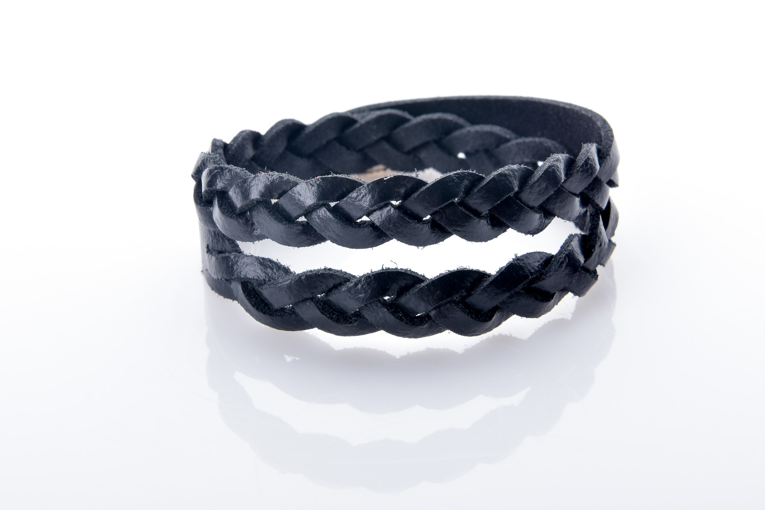 PULSERA CUERO DOBLE TRENZA NEGRA